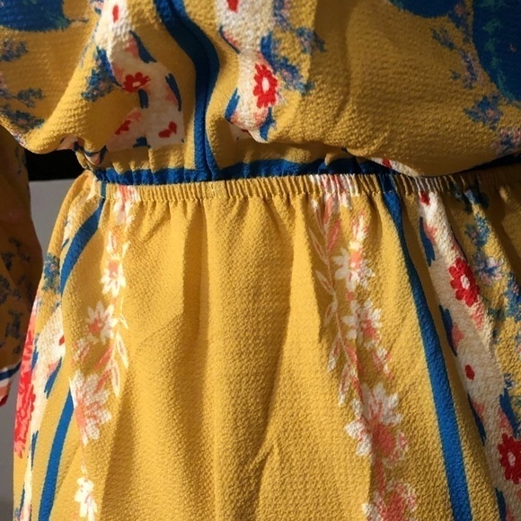 🆕Flying Tomato Yellow Floral Jumpsuit Size XS - Picture 6 of 10